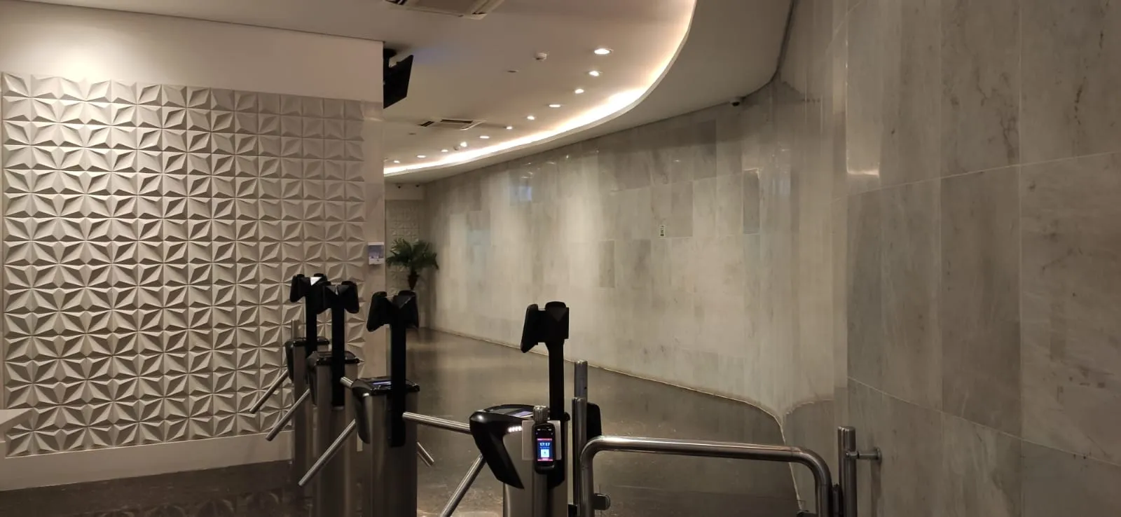 Sala comercial no bairro República com excelente localização